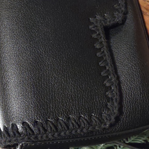 Cross Body Bag by SR Squared Sondra Roberts - Picture 2 of 6